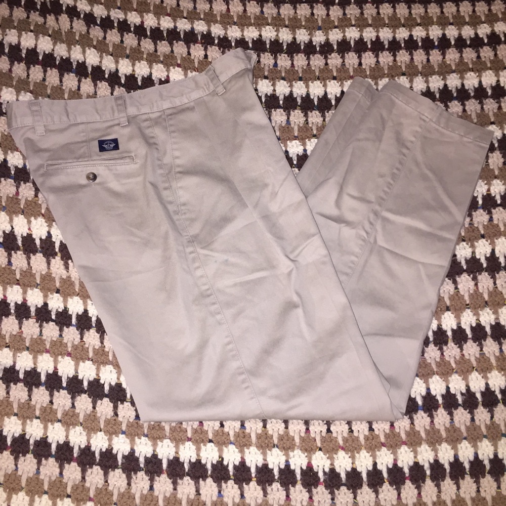 Dockers men’s chino style pants
